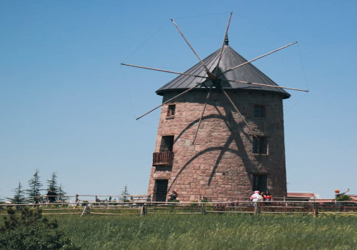 Zo bezoek je de Zaanse Schans vroeg in de ochtend en vermijd je de drukte