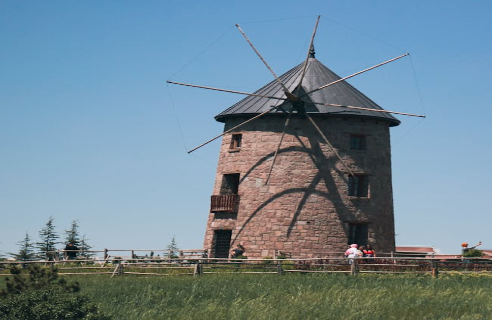Zo bezoek je de Zaanse Schans vroeg in de ochtend en vermijd je de drukte