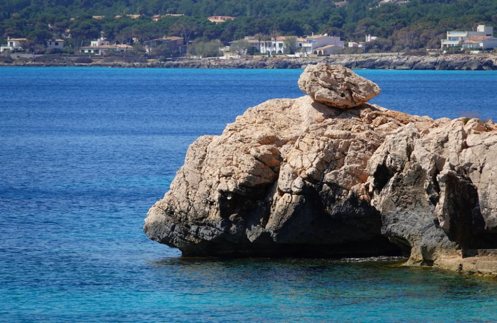 Cala Ratjada centrum: wandelen, eten en strandjes rond de haven en boulevard