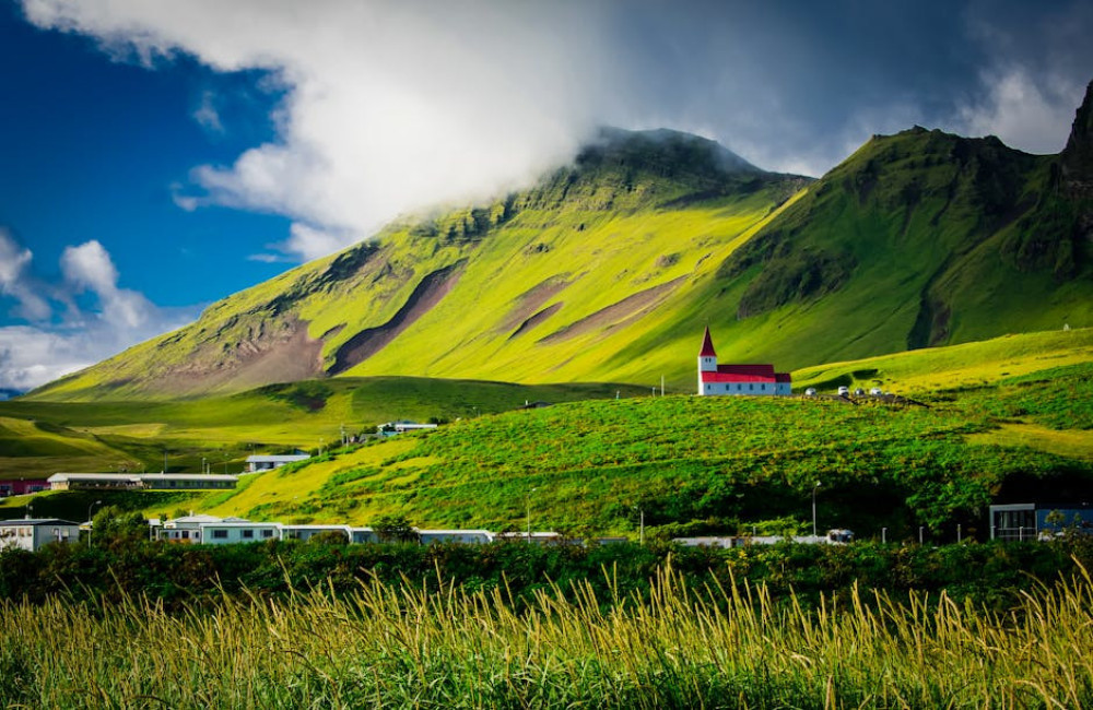 Wat is het beste seizoen om naar IJsland te reizen?